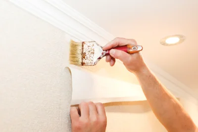 Pose de papier peint à la Rochette — revêtements muraux et toiles de verre